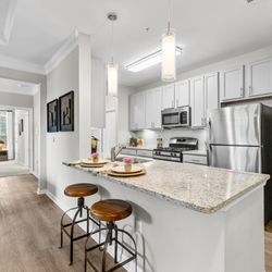 Heights of Kennesaw Apartment Homes