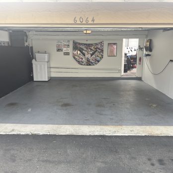CA Resurfacing - The old garage floor, painted with off the shelf epoxy garage floor paint - Flooring Near Me - Orange, California CA Resurfacing - The old garage floor, painted with off the shelf epoxy garage floor paint - Flooring Near Me - Orange, California