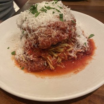 Giulia - Chicken Parmesan with spaghetti - American Near Me - Minneapolis, Minnesota Giulia - Chicken Parmesan with spaghetti - American Near Me - Minneapolis, Minnesota