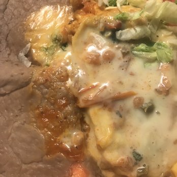 Los Bravos - Chile relleno and refried beans - Mexican Near Me - Pooler, Georgia