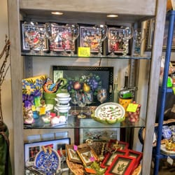 Plaza Antiques and Carpets