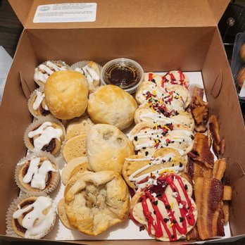 Storybook Delights - Cinnamon Rolls, pop-tarts, sausage biscuits, candied bacon and mini pancakes - Custom Cakes Near Me Storybook Delights - Cinnamon Rolls, pop-tarts, sausage biscuits, candied bacon and mini pancakes - Custom Cakes Near Me