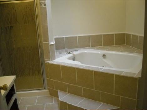 Slide of Royal Plumbing And Tile