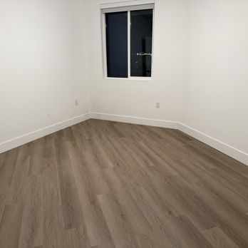 Triton Encinitas - Apartments Near Me - Encinitas, California