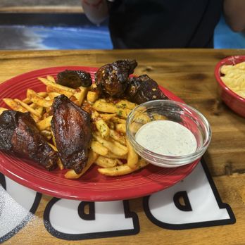 Southside BBQ Co - Wings with delicious homemade ranch. Also pictured the Mac n cheese - Barbeque Near Me - Montebello, California Southside BBQ Co - Wings with delicious homemade ranch. Also pictured the Mac n cheese - Barbeque Near Me - Montebello, California