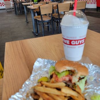 Five Guys - Five Guys Burgers Yucaipa California - Fast Food Near Me - Yucaipa, California Five Guys - Five Guys Burgers Yucaipa California - Fast Food Near Me - Yucaipa, California