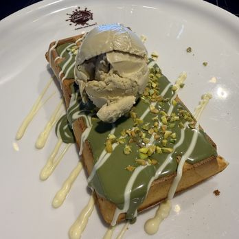 Melt N Dip - Desserts Near Me - Ballwin, Missouri