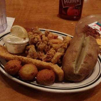 Murphy's Seafood Restaurant - Seafood Platter. - Seafood Near Me - Hammond, Louisiana