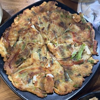Hanta Korean Restaurant - Seafood pancake - Korean Near Me - Los Angeles, California