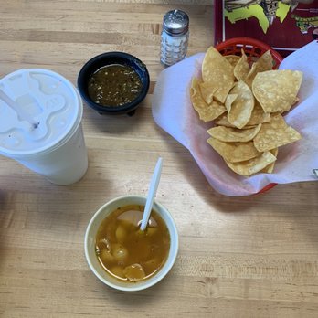 Restaurant La Esperanza - Soup and chips - Tacos Near Me - Houston, Texas Restaurant La Esperanza - Soup and chips - Tacos Near Me - Houston, Texas