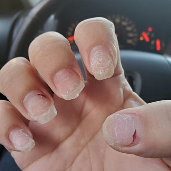 Eagle Nails - My right hand isnt infested with fungus, thank GOD! - Nail Salons Near Me - Arcadia, California