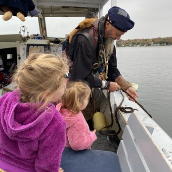 The Back & Forth - Pulling up the treasure - Boat Tours Near Me - Belfast, Maine