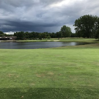 Willowbrook Golf Course - Beautiful course - Golf Near Me - Lockport, New York