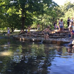 Wasserspielplatz - Wasserberg mit Staumöglichkeiten