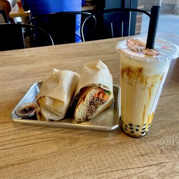 Viet Tea Cafe - BBQ Banh Mi Sandwich and Black Sugar Crema Latte - Vietnamese Near Me - Nashville, Tennessee Viet Tea Cafe - BBQ Banh Mi Sandwich and Black Sugar Crema Latte - Vietnamese Near Me - Nashville, Tennessee
