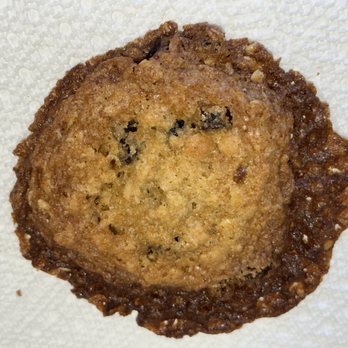 L’atelier Des Pains - Oatmeal Cranberry Cookie - Bakeries Near Me - Delray Beach, Florida