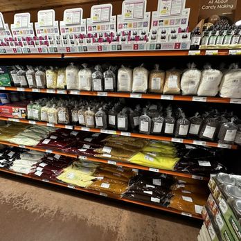 YODERS COUNTRY MARKET - Updated July 2024 - 57 Photos & 60 Reviews ...