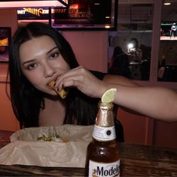 Hunter's Pub