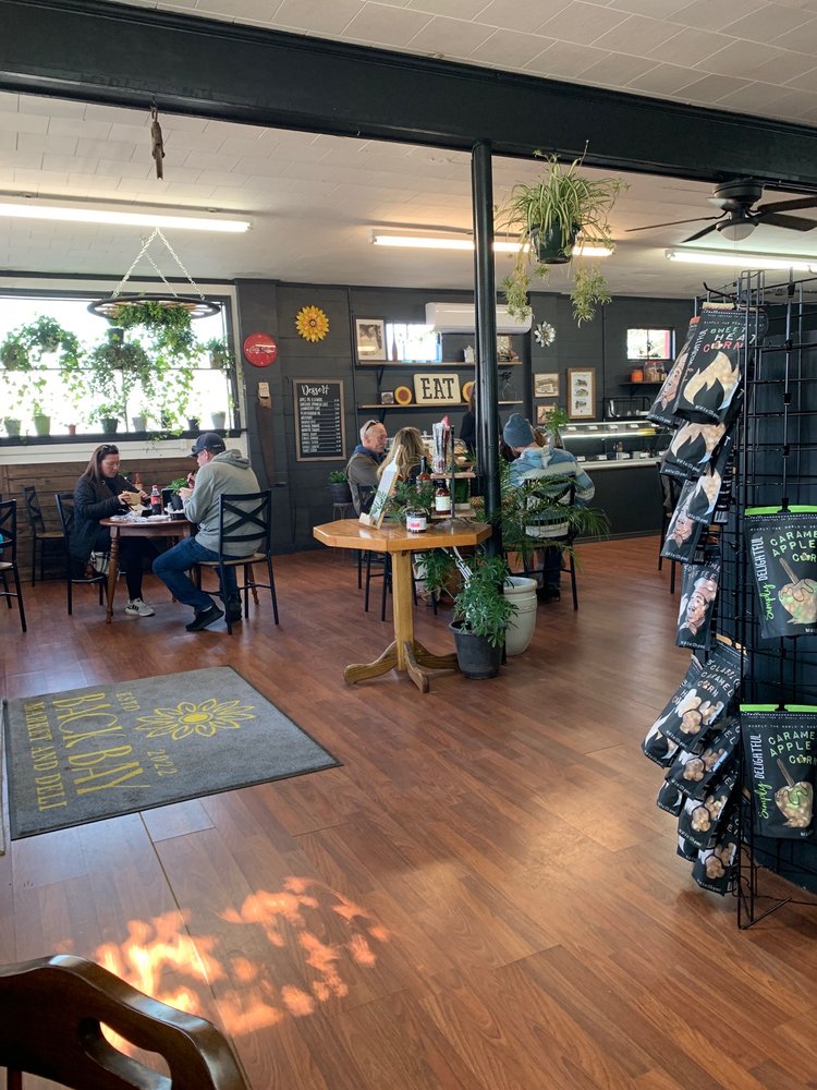 Back Bay Market and Deli, Virginia Beach Roadtrippers