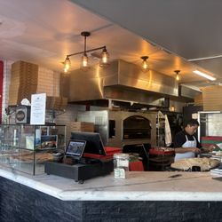 Carlucci's Brick Oven Trattoria and Pizzeria