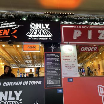 Winter Wonderland - Our favourite food came from Only Jerkin. We forgot to add the gravy which I'd recommend doing if you get any of the breaded chicken. - Amusement Parks Near Me - London, XGL