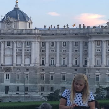 Jardines de Sabatini - Hotels Near Me - Madrid, M Jardines de Sabatini - Hotels Near Me - Madrid, M
