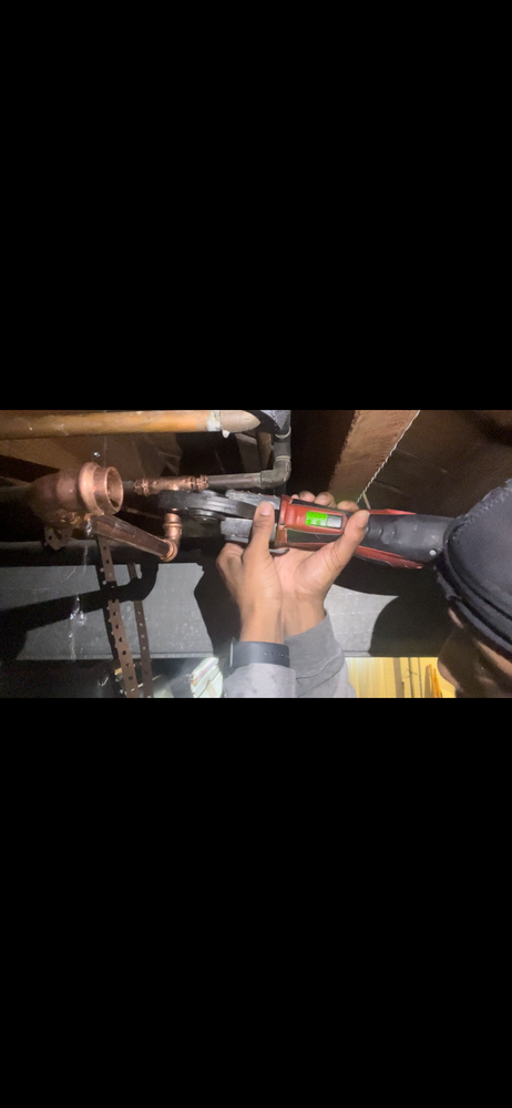 Slide of Ju The Plumber