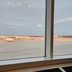 Delta Sky Club