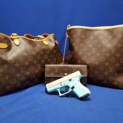 Private Pawn - We loan on type of things of Value.
