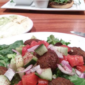 Pita Jungle - Falafel salad...minus the tahini since its not vegan :( - Mediterranean Near Me - Mesa, Arizona