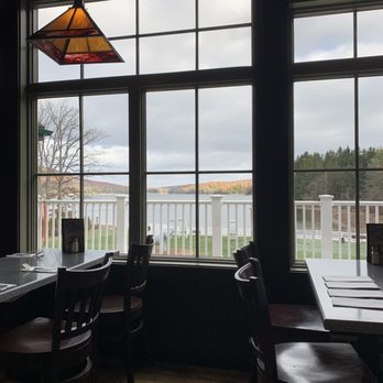 Uno Pizzeria & Grill - Lake view - Gluten-Free Near Me - Oakland, Maryland Uno Pizzeria & Grill - Lake view - Gluten-Free Near Me - Oakland, Maryland