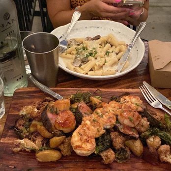 Brava Garden Eatery - Wine Bars Near Me - Pleasanton, California