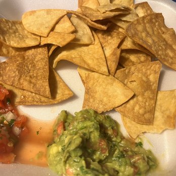El Limon - Bensalem - Chips, Salsa, and Guacamole - Mexican Near Me - Bensalem, Pennsylvania El Limon - Bensalem - Chips, Salsa, and Guacamole - Mexican Near Me - Bensalem, Pennsylvania