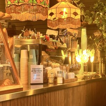Le Petit Dep - Coffee & Tea Near Me - Quebec City, Quebec Le Petit Dep - Coffee & Tea Near Me - Quebec City, Quebec
