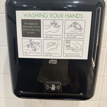 Shake Shack - El Paseo - Friendly restroom reminder - Burgers Near Me - Palm Desert, California Shake Shack - El Paseo - Friendly restroom reminder - Burgers Near Me - Palm Desert, California