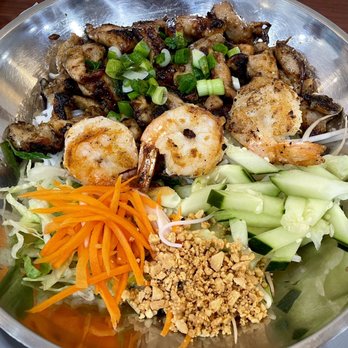 Mk Noodle - 39. Bun Shrimp & Chicken Stir-fried noodle bowl - Vietnamese Near Me - Chicago, Illinois Mk Noodle - 39. Bun Shrimp & Chicken Stir-fried noodle bowl - Vietnamese Near Me - Chicago, Illinois