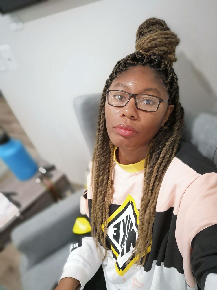 Original African braids by Matilda Logo