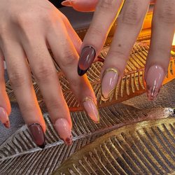 T Nails & Brows - #rosevillegelx #dipnails #gelx #naildesign #gelxextension #dipombre #gelxombre #gelxsalon #rockinnailsalon #rosevillenailsalon
