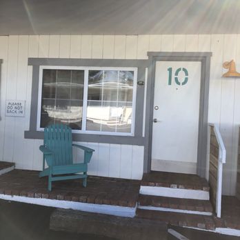 Cambria Beach Lodge - Hotels Near Me - Cambria, California