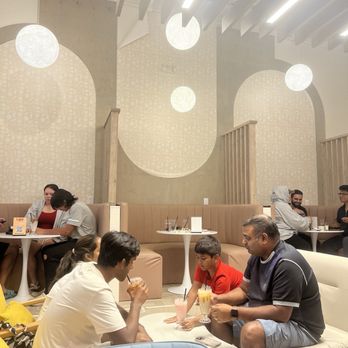 Drip Desert - Booths have potential will enjoy when fully staffed - Desserts Near Me - Richmond, Texas Drip Desert - Booths have potential will enjoy when fully staffed - Desserts Near Me - Richmond, Texas