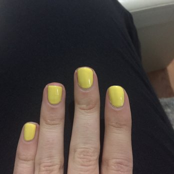 Nail On 5th - Uneven paint. Look at how my ring. Finger is square and straight across, middle finger rounded, and index finger on a slant! So bad. - Nail Salons Near Me - Brooklyn, New York