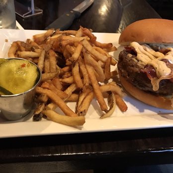 Red House - Red House Burger - New American Near Me - Deep River, Connecticut Red House - Red House Burger - New American Near Me - Deep River, Connecticut