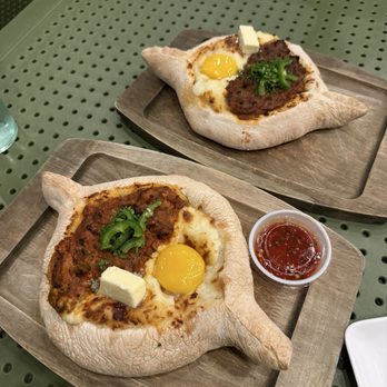 Bread Boat - Chicken and beef bread boat - Desserts Near Me - Austin, Texas Bread Boat - Chicken and beef bread boat - Desserts Near Me - Austin, Texas