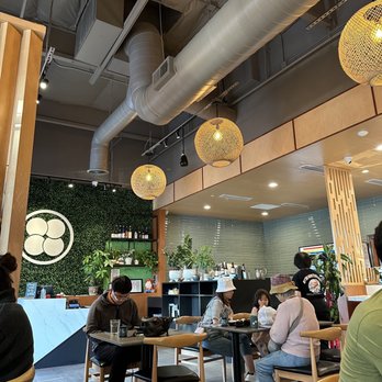 Eighty-Eight Sushi & Ramen - Sushi Bars Near Me - Mountain View, California Eighty-Eight Sushi & Ramen - Sushi Bars Near Me - Mountain View, California