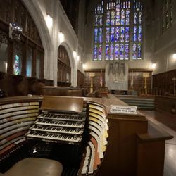 West Point Tours - Organ console