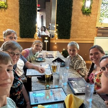Mia Bistro - The crew - Thai Near Me - Garner, North Carolina Mia Bistro - The crew - Thai Near Me - Garner, North Carolina