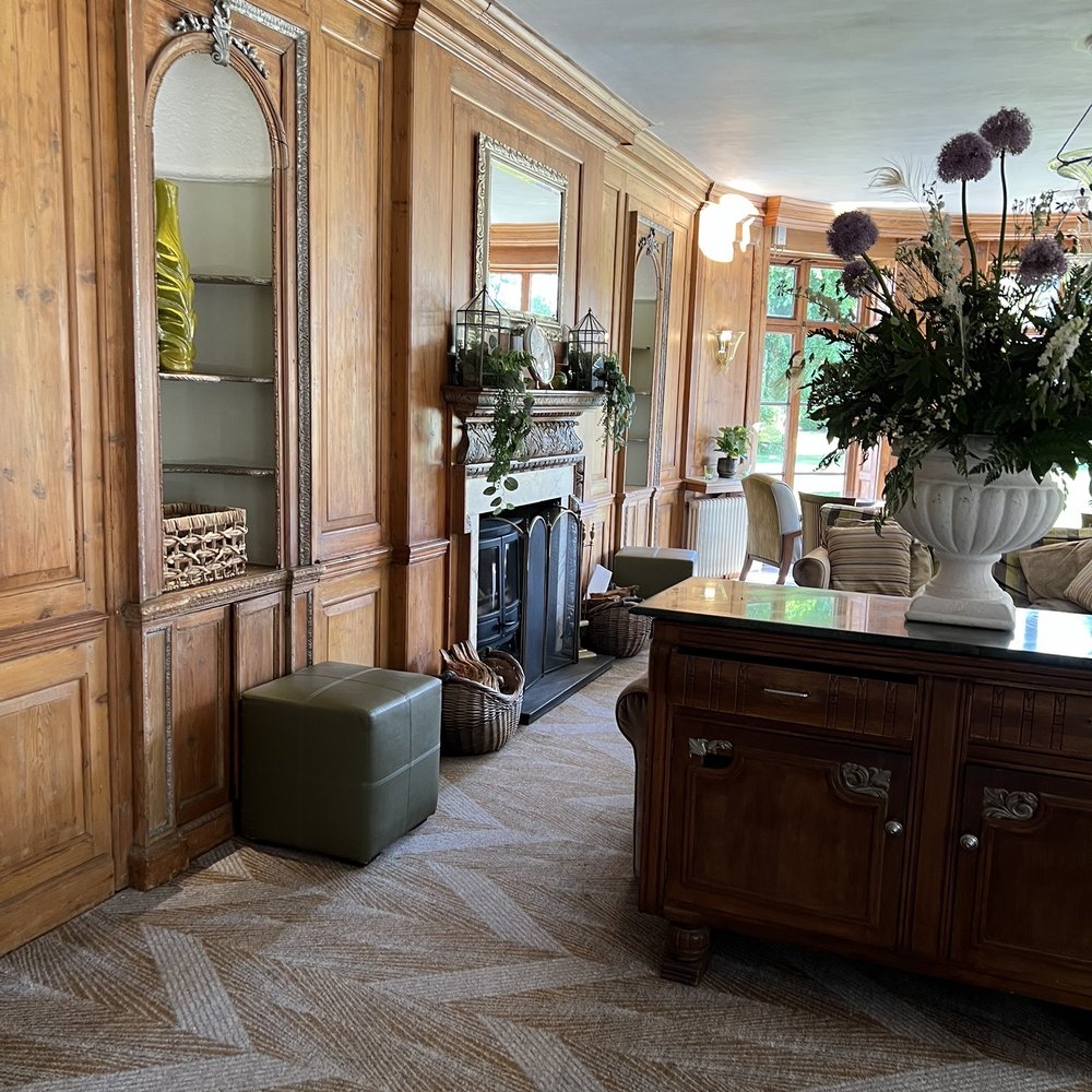 Royal Berkshire Hotel - Reception area - Hotels Near Me - Ascot, WNM