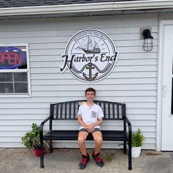 The Harbor's End Restaurant - Seafood Near Me - Greenbackville, Virginia The Harbor's End Restaurant - Seafood Near Me - Greenbackville, Virginia
