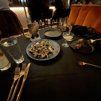 Mojave Gold - The mushroom tartine with their in house made focaccia bread - Music Venues Near Me - Yucca Valley, California Mojave Gold - The mushroom tartine with their in house made focaccia bread - Music Venues Near Me - Yucca Valley, California