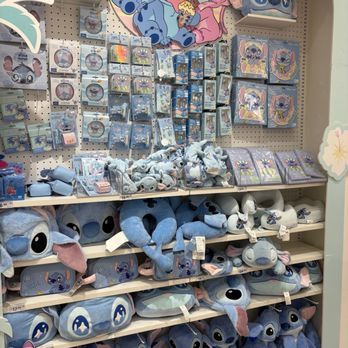 Miniso - Accessories Near Me - Rancho Cucamonga, California Miniso - Accessories Near Me - Rancho Cucamonga, California
